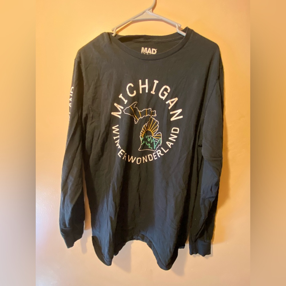 Long sleeve shirt